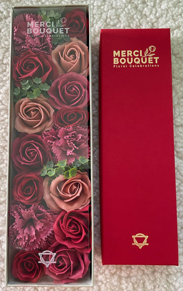 Cutie cadou cu flori de sapun-Long Box - Vintage Roses