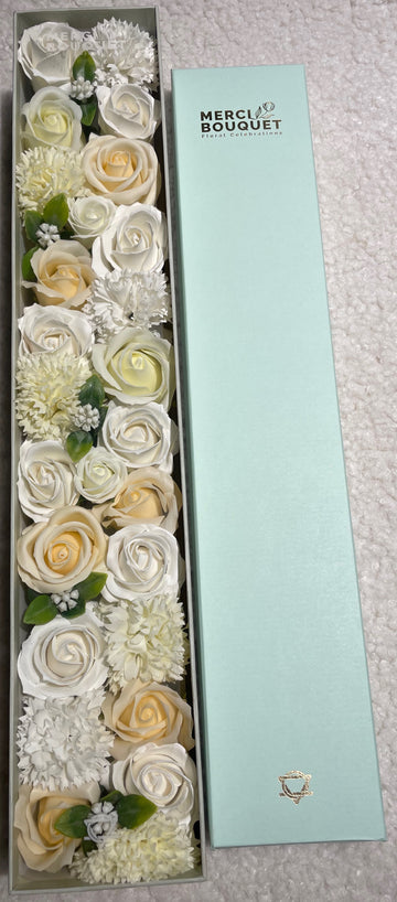 Cutie cadou cu flori de sapun-Extra Long Box - Wedding Blessings - White & Ivory